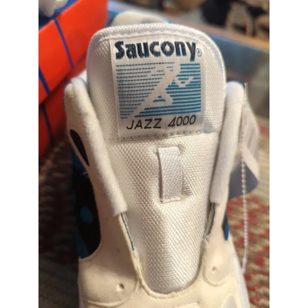 Vintage SAUCONY Jazz 4000 Shoes White Blue‎ Sz 9 w/ OG Box Made In USA Deadstock